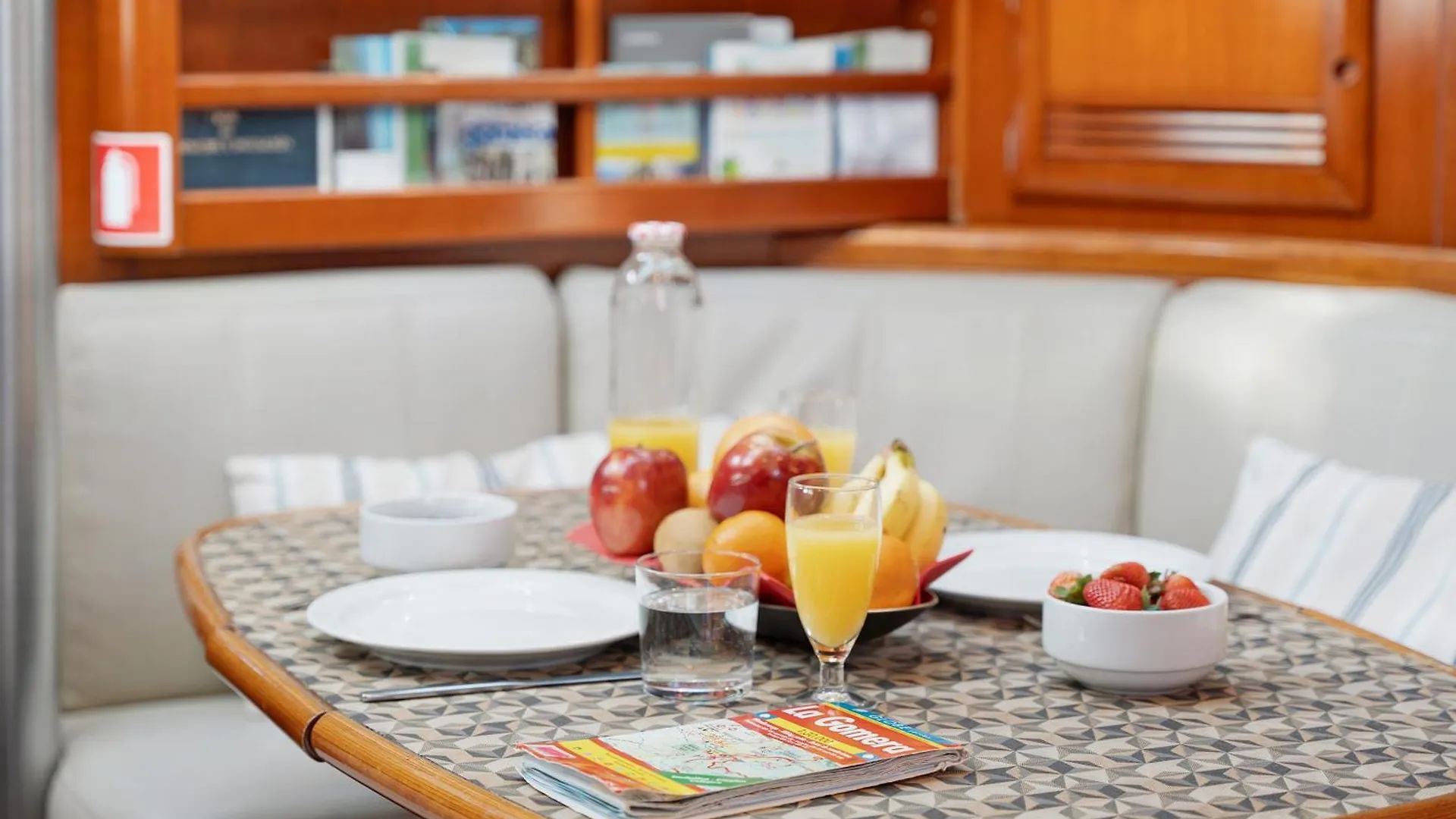 Pato Lucas Sail Boat Hotel San Sebastian De La Gomera Spain